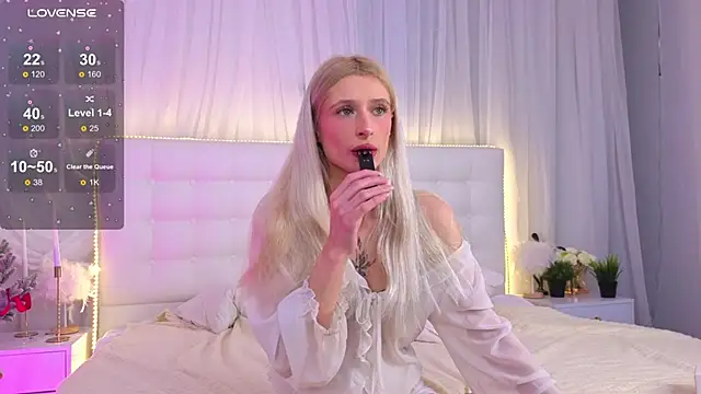 Snapshot of Monica_Leen chatting on January 11, 2026, 6:29 am Monica Leen online show from January 11, 2026, 6:29 am