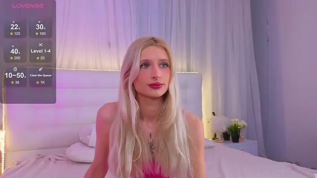 Snapshot of Monica_Leen chatting on January 15, 2026, 6:29 am Monica Leen online show from January 15, 2026, 6:29 am