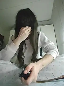 SweetSun69 online show from February 4, 2026, 9:31 pm