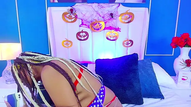 AngelaRoberts online show from October 30, 2025, 4:03 am