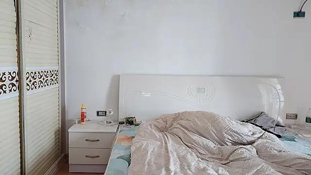 Snapshot of xxz98 chatting on December 16, 2025, 5:23 am xxz98 online show from December 16, 2025, 5:23 am