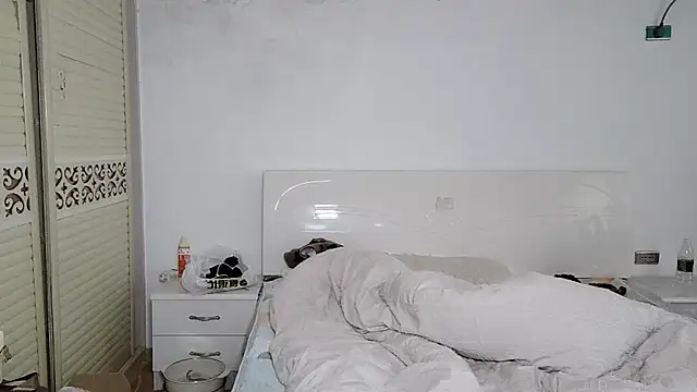 Snapshot of xxz98 chatting on December 21, 2025, 1:02 am xxz98 online show from December 21, 2025, 1:02 am