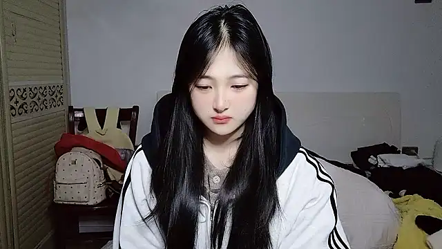 Snapshot of xxz98 chatting on January 9, 2026, 8:21 pm xxz98 online show from January 9, 2026, 8:21 pm