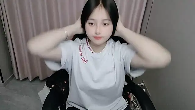 Snapshot of xxz98 chatting on April 10, 2026, 11:15 am xxz98 online show from April 10, 2026, 11:15 am