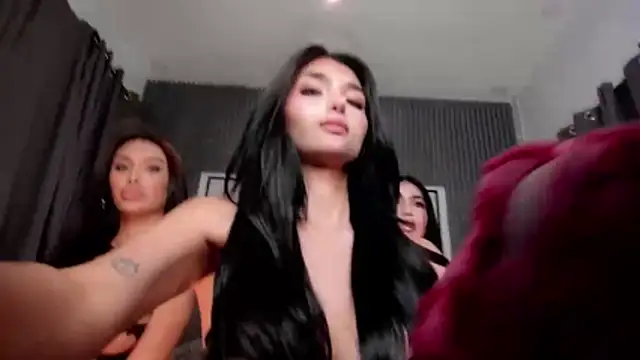 GeorginaMiller04 online show from October 25, 2025, 5:37 am