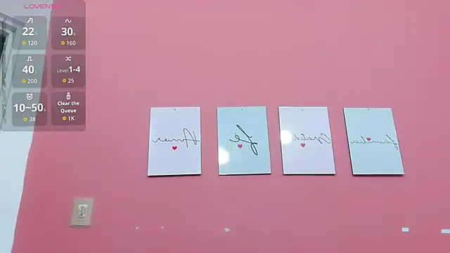 Daddyfavouritegirl online show from November 3, 2025, 7:48 pm