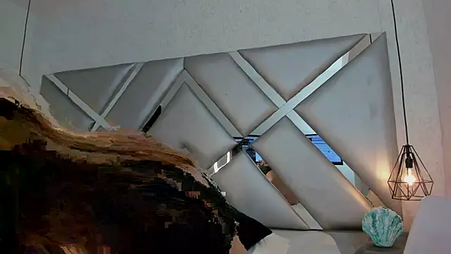 Snapshot of CRISTALEVANS_VC chatting on October 28, 2025, 3:36 pm CRISTALEVANS VC online show from October 28, 2025, 3:36 pm