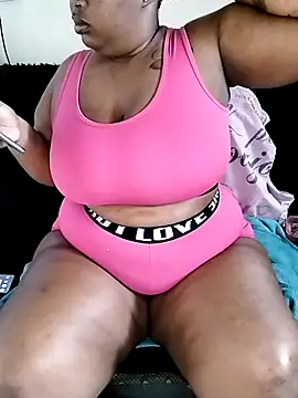 Snapshot of Bbwcaramel30 chatting on September 18, 2025, 5:31 am Bbwcaramel30 online show from September 18, 2025, 5:31 am