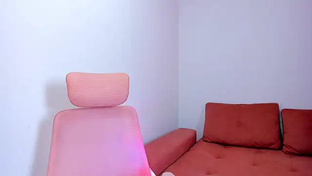 Emiss Jones online show from March 20, 2026, 1:32 am