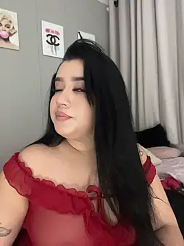 Aliciawhitee online show from June 15, 2026, 2:03 am