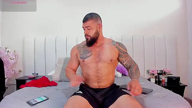 college muscle ass1 online show from September 15, 2025, 2:50 pm