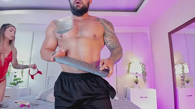 college muscle ass1 online show from September 24, 2025, 11:19 pm