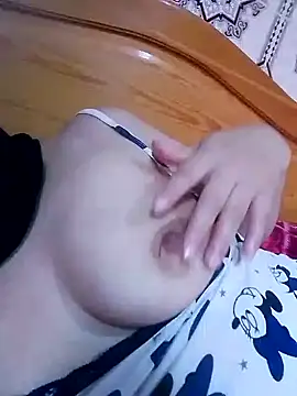 Snapshot of Forla-40 chatting on October 31, 2025, 3:02 pm Forla-40 online show from October 31, 2025, 3:02 pm