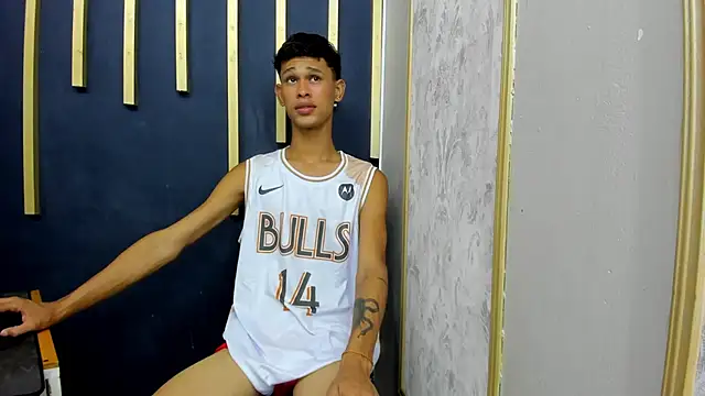 Just D4v7 online show from September 24, 2025, 7:06 pm