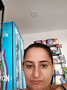 Titiss8921 online show from November 4, 2025, 1:32 pm