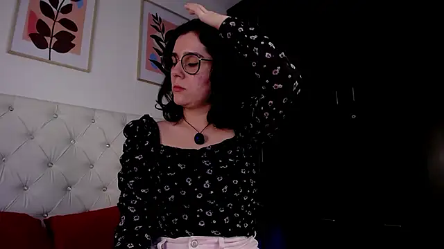 Snapshot of barbyehot chatting on June 7, 2026, 10:24 pm barbyehot online show from June 7, 2026, 10:24 pm