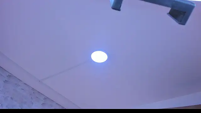 Salome Smitth 1 online show from April 14, 2026, 7:42 pm