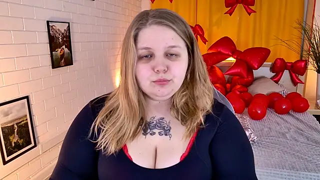 Snapshot of SladaDell chatting on February 21, 2026, 9:10 am SladaDell online show from February 21, 2026, 9:10 am