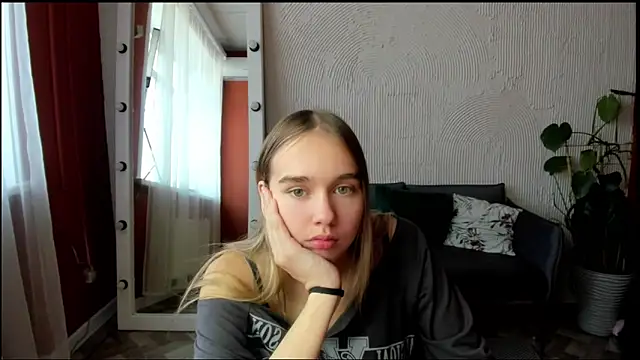 Vel1ka online show from October 7, 2025, 10:01 am