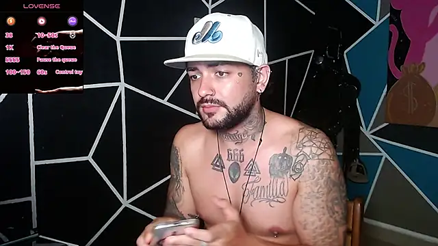 nicolastorres99 online show from November 28, 2025, 3:09 am