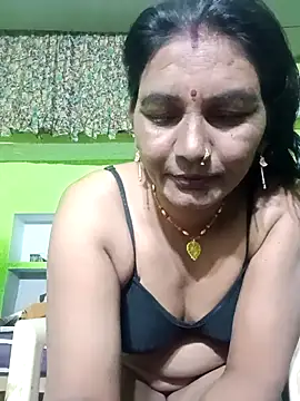 ZIVAA online show from November 12, 2025, 6:08 pm