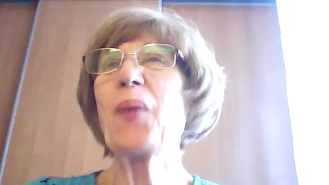 Anna72233 online show from September 16, 2025, 11:11 am