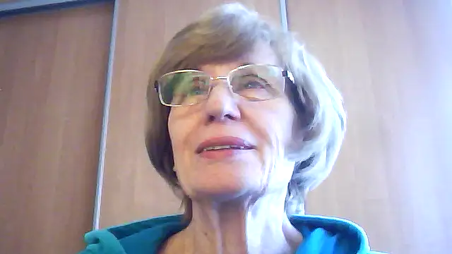 Anna72233 online show from September 22, 2025, 12:29 pm