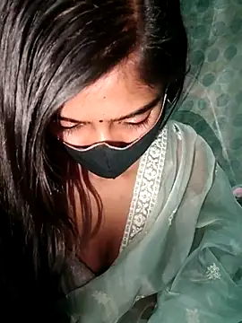 Crystil love-21 online show from March 8, 2026, 7:01 am