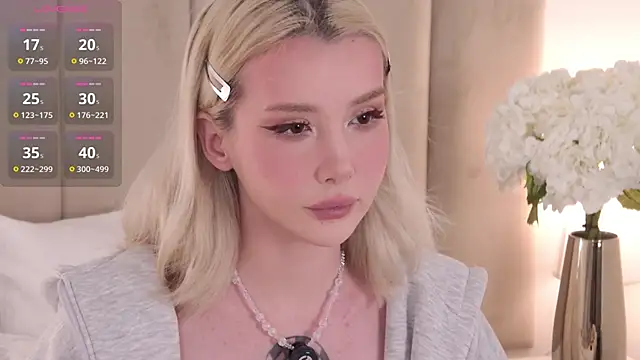 Nesolla online show from September 9, 2025, 10:26 am