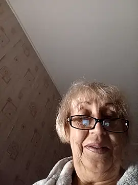 Anatolia5961 online show from October 22, 2025, 3:34 pm