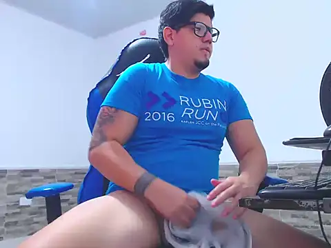 mister cum1999 online show from November 5, 2025, 3:06 am