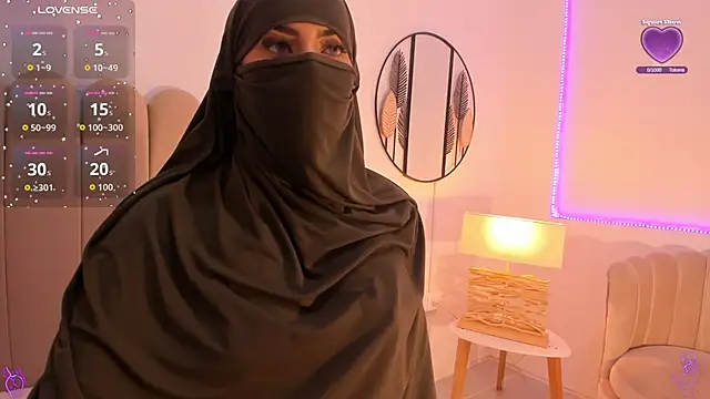 Jasmin hamdan online show from November 22, 2025, 7:24 pm