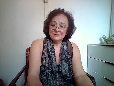 Julia54391 online show from September 10, 2025, 7:52 am