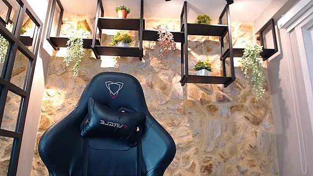 VenusBlazer online show from September 30, 2025, 11:15 am