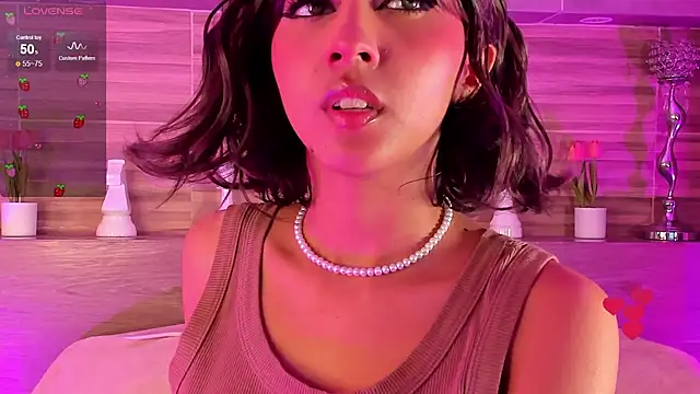 Snapshot of NikoYoon chatting on September 25, 2025, 8:34 pm NikoYoon online show from September 25, 2025, 8:34 pm