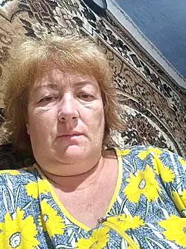 NikaLove49011 online show from September 10, 2025, 5:13 pm