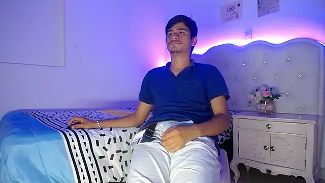 Charlie Cock  online show from October 7, 2025, 6:10 am