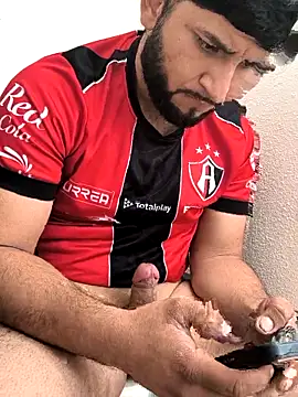 Julians26ne online show from April 2, 2026, 9:34 pm