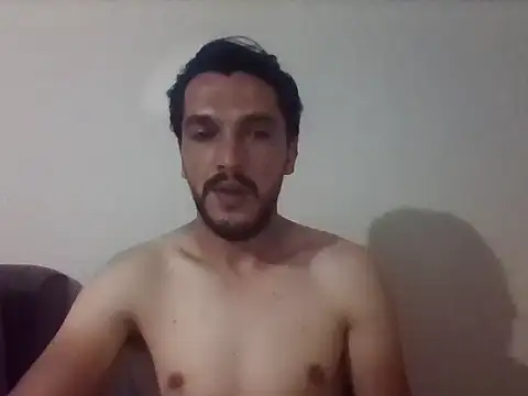 Snapshot of bisexsualman chatting on July 16, 2026, 9:32 pm bisexsualman online show from July 16, 2026, 9:32 pm