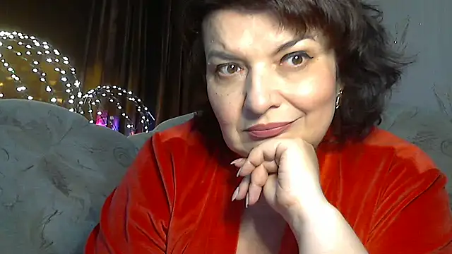 LedyNika online show from November 16, 2025, 7:19 pm