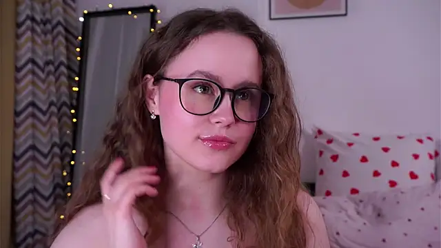 SusannaScholler online show from April 2, 2026, 10:29 pm