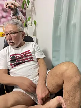 gholly2007 online show from December 14, 2025, 5:29 pm