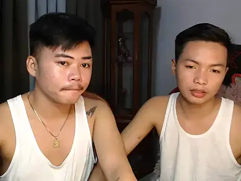 Snapshot of hot_emman chatting on September 16, 2025, 1:28 am hot emman online show from September 16, 2025, 1:28 am