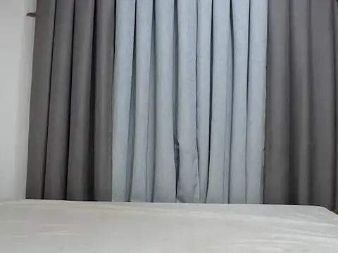 Snapshot of hot_emman chatting on October 29, 2025, 5:42 am hot emman online show from October 29, 2025, 5:42 am