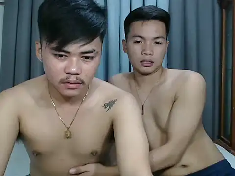 Snapshot of hot_emman chatting on October 30, 2025, 12:06 pm hot emman online show from October 30, 2025, 12:06 pm