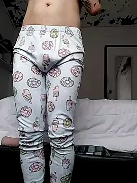 oxxy jean online show from June 14, 2026, 8:11 pm