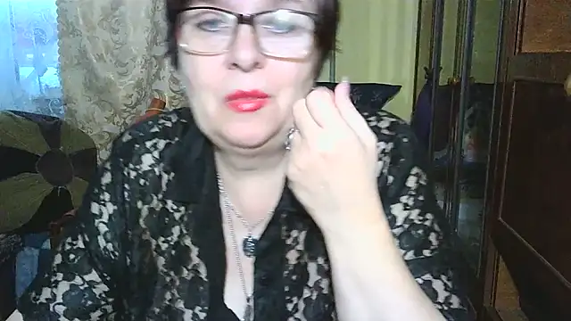 VeronicaGold511 online show from December 23, 2025, 8:45 am