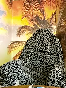 Miss tits2025 online show from March 5, 2026, 11:56 pm