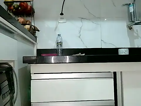 misticamey online show from April 5, 2026, 10:40 pm