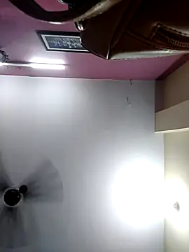 Cute-Janvi20 online show from March 26, 2026, 8:36 pm